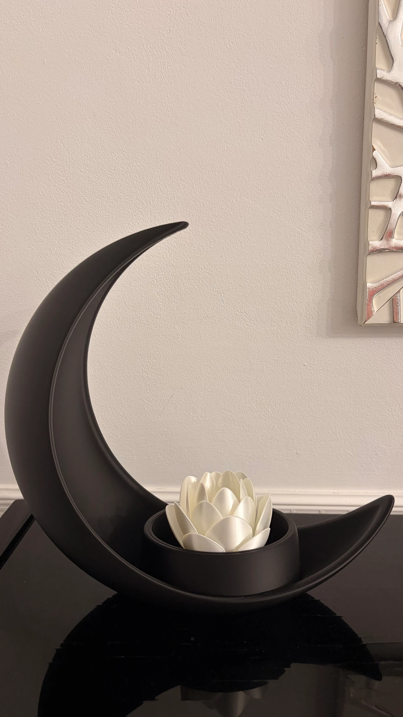 🌙 Photophore Lune & Lotus avec Bougie LED – Décoration Imprimée en 3D
